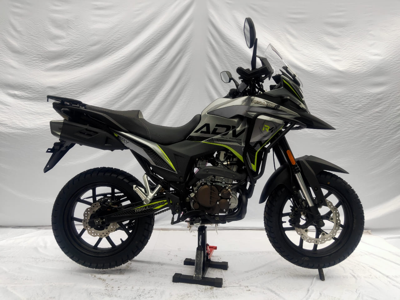 Мотоцикл REGULMOTO ADV 300 NB ТУРЭНДУРО